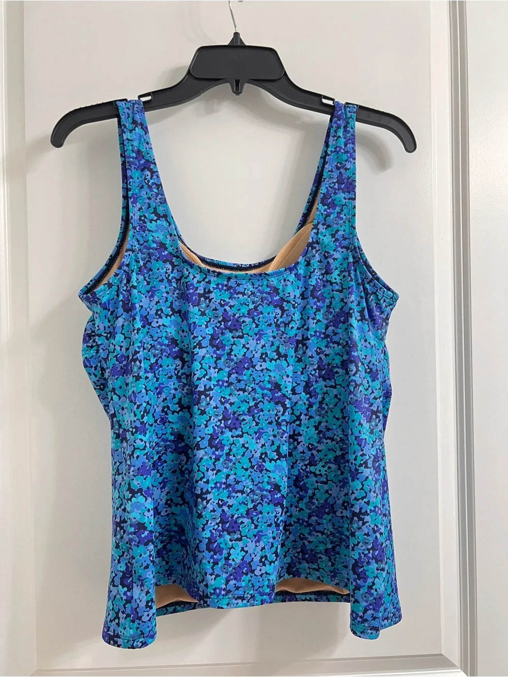 LL Bean Women’s Blue Floral Tankini Top Shelf Bra Size 14 Reg
